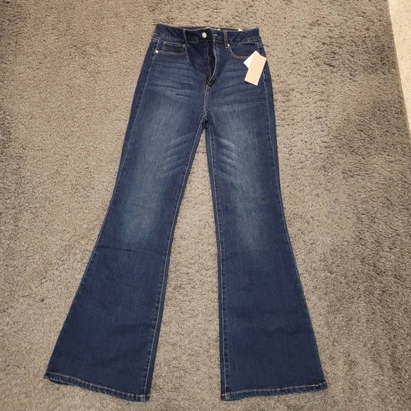 Tummy Tamer Flare Leg Jeans - Picture 3 of 4